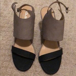 Chinese Laundry Sandals | Gray and Black | New